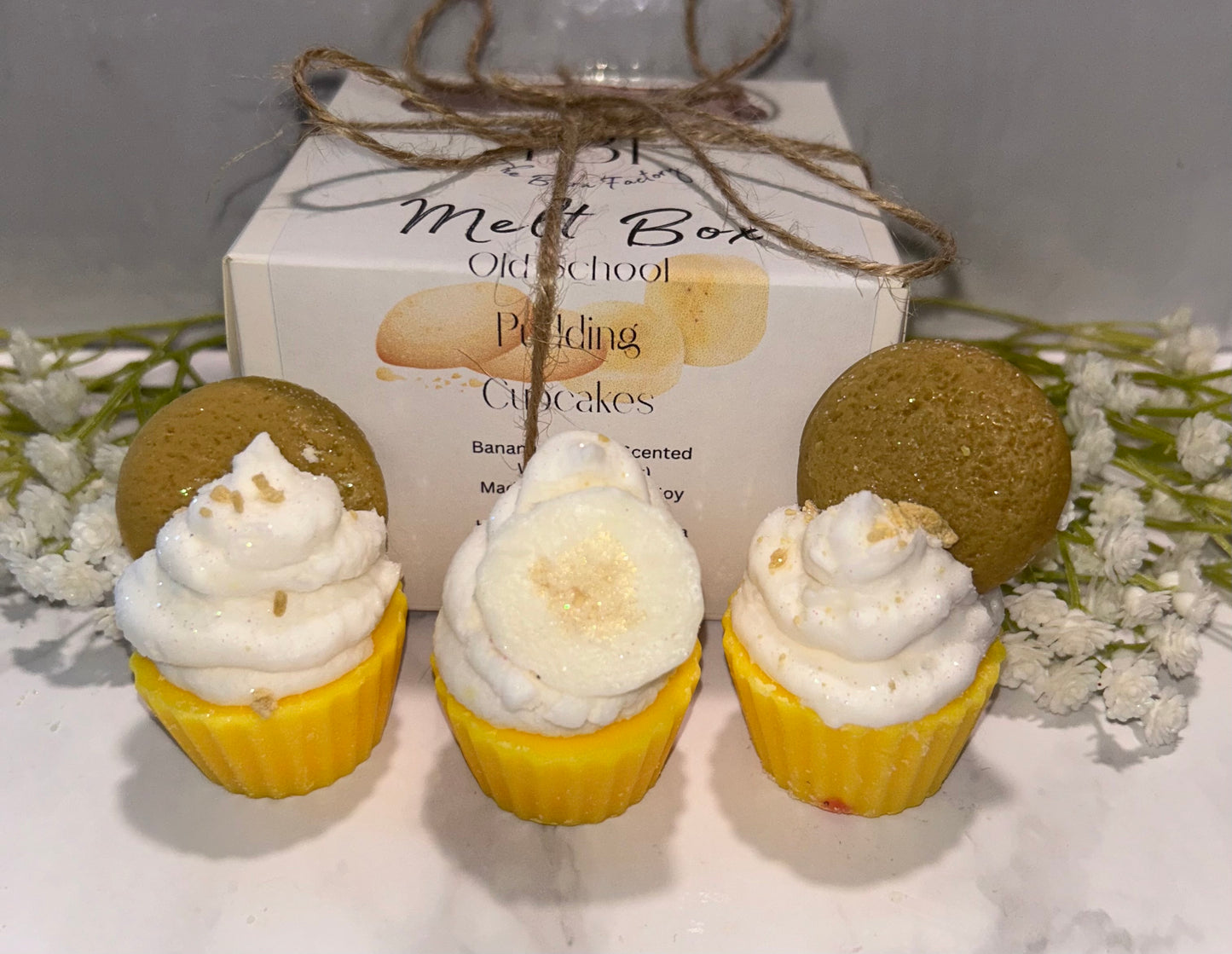 OLD SCHOOL CUPCAKES / Banana Pudding Scented / Wax Melts / 6oz.