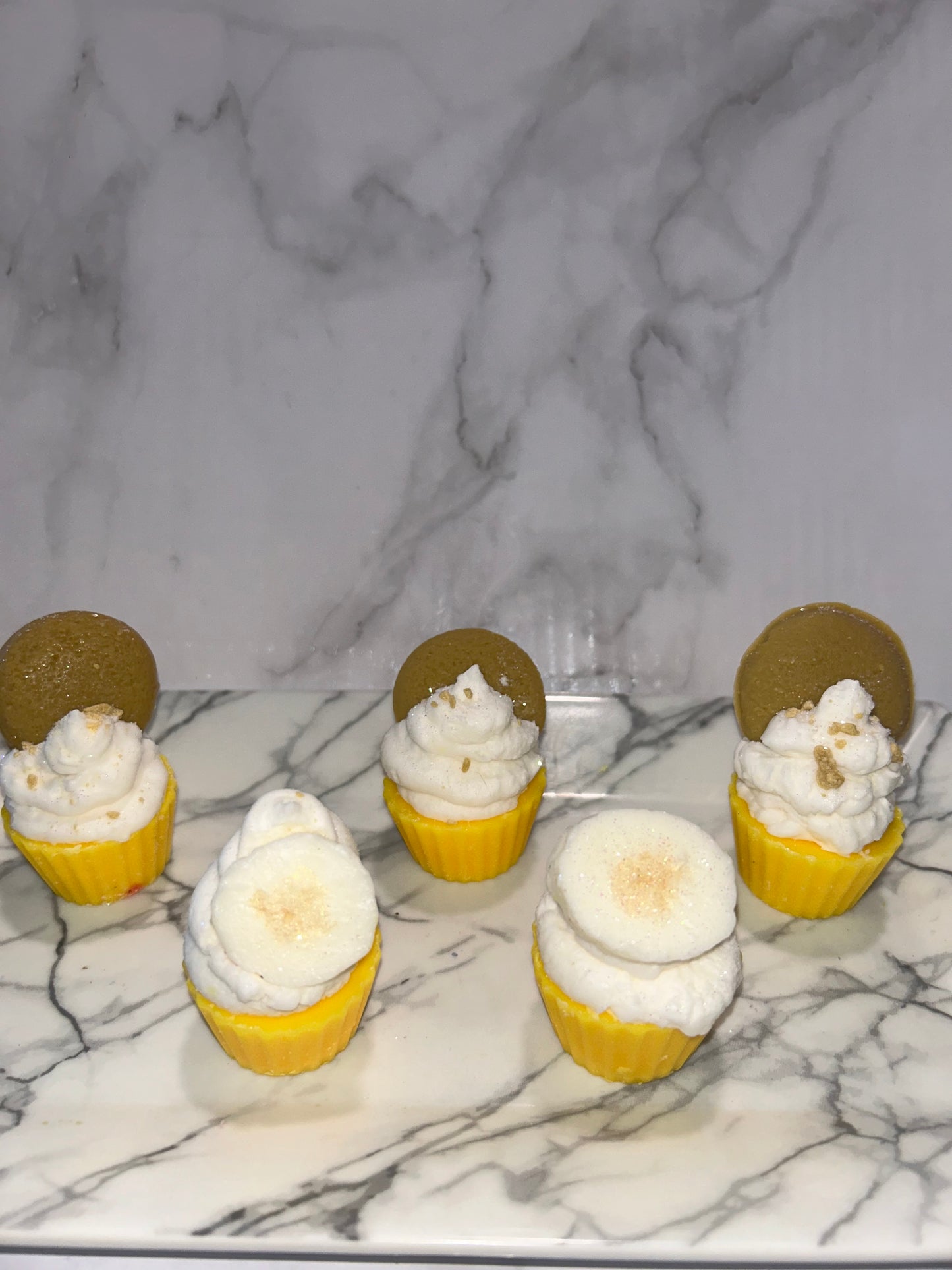 OLD SCHOOL CUPCAKES / Banana Pudding Scented / Wax Melts / 6oz.